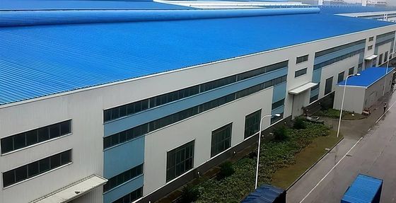 プリファブ 製 鋼製 フレーム 大型金属シェード 工房 建設
