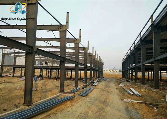 大幅のH段柱 多階建て産業用鉄筋構造物 建物 倉庫 工房 建設材料