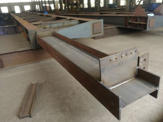鉄鋼構造工房 軽鋼建築 熱巻き鉄鋼倉庫