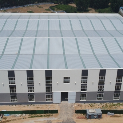 メザンジン標準の大型スパン鋼鉄工場の建物