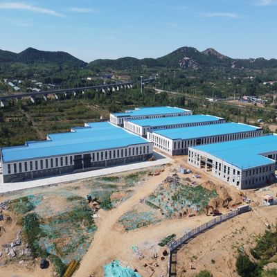 備蓄用 製鉄枠 建物の倉庫
