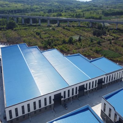 備蓄用 製鉄枠 建物の倉庫