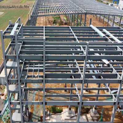 多階建てのモダンなプレハブ鉄骨構造ホテル