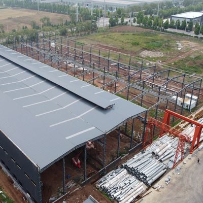 Q235B/Q355B鋼を使用したセメント工場保管用の頑丈なプレハブ鋼構造倉庫