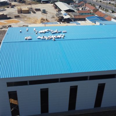 AISC ASTM規格 50年寿命の鉄骨倉庫