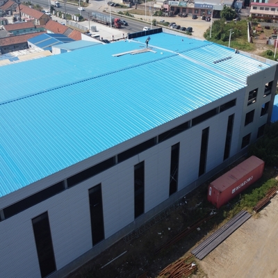 PEB 鋼鉄 倉庫 Q235B Q355B 鋼鉄による建設