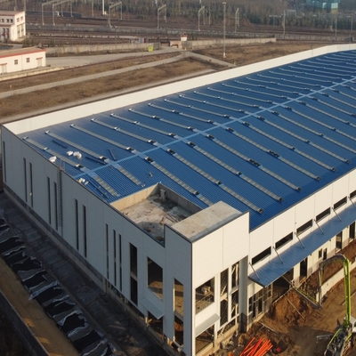 大規模産業用建築物のための鋼鉄構造物製造