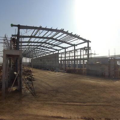 プレハブ鉄骨家鶏小屋鉄骨建物ファーム鉄骨構造鶏小屋