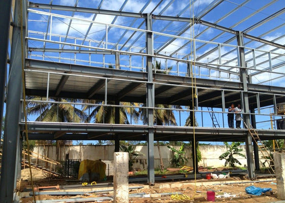 ガラスのカーテン壁付きの多階建鋼筋オフィスビル
