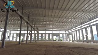 プレハブ鋼構造の建物